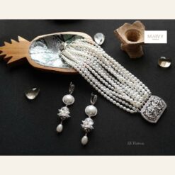 Set lắc tay nhiều sợi ngọc trai gạo trắng và bông tai chùm MV2036