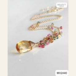 Alternative view of Dây chuyền thạch anh vàng giọt nước mài giác kết chùm đá nhiều màu MV2440
