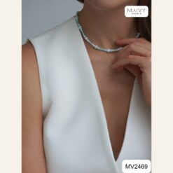 Alternative view of Choker đá lam nhí mix ngọc trai trắng dài 38cm MV2469