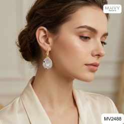 Bông tai giọt nước đính đá nhiều màu nhấn ngọc trai baroque trắng móc đính đá MV2488
